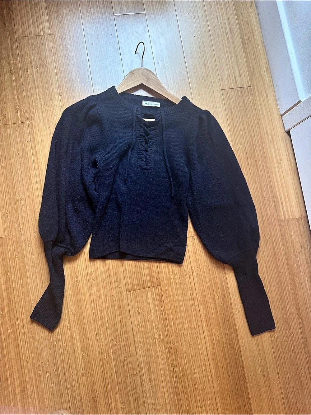 Della Johnson Cashmere Puff Sleeve Sweater Size Small Like New